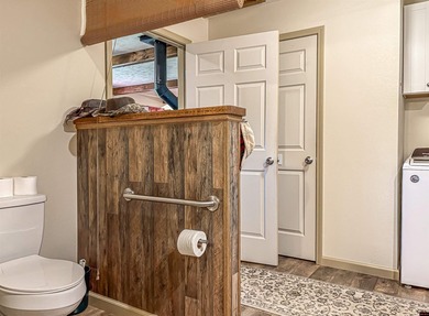 Tucked away in the beautiful Ozarks near Bull Shoals Lake, this - photo 34