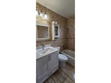 Bright Corner Unit in Golden Towers - 55+ Community. This - photo 34