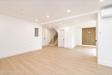Welcome to 20 Creston Place, a stunning new construction - photo 11