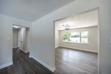 A rare opportunity to own a Lake home where your backyard - photo 16