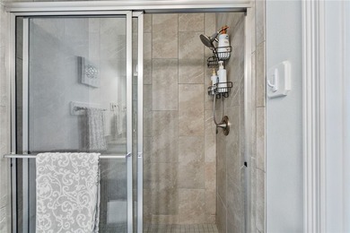 LUXURY COASTAL LIVING: 4BD/3.5BA, STEPS FROM THE SHORE (FULLY - photo 20