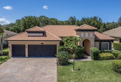 St. Lucie River Home For Sale in Jensen Beach Florida