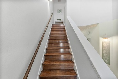 LUXURY COASTAL LIVING: 4BD/3.5BA, STEPS FROM THE SHORE (FULLY - photo 22