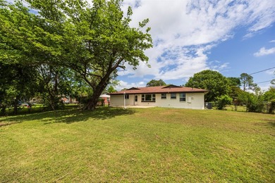 A rare opportunity to own a Lake home where your backyard - photo 25
