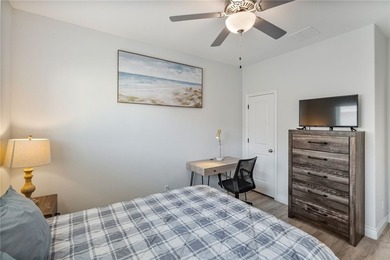 LUXURY COASTAL LIVING: 4BD/3.5BA, STEPS FROM THE SHORE (FULLY - photo 26