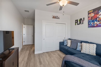 LUXURY COASTAL LIVING: 4BD/3.5BA, STEPS FROM THE SHORE (FULLY - photo 31