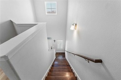 LUXURY COASTAL LIVING: 4BD/3.5BA, STEPS FROM THE SHORE (FULLY - photo 34
