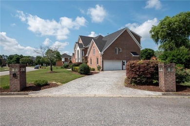 A beautiful brick waterfront home located in Mariners Pointe! - photo 4