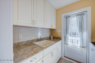 Nestled along the serene Upper Broad Creek and just a short boat - photo 45