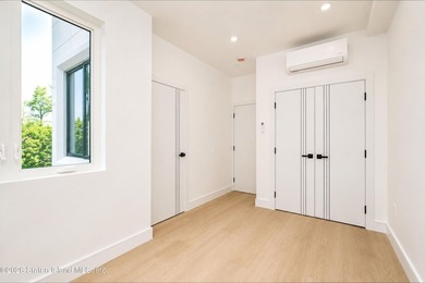 Welcome to 20 Creston Place, a stunning new construction - photo 50