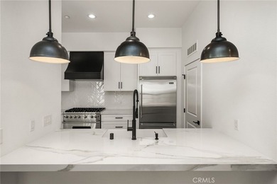 Welcome to your sanctuary in the sky. Perched on the third floor - photo 11