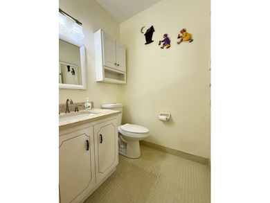 Welcome to this charming villa-style 1 bedroom, 1.5 bath condo - photo 14