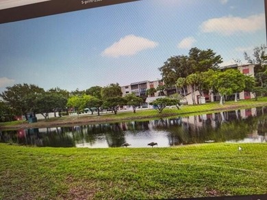Ideal For Investors! tenants in place 1 Bedroom 1 Bathroom and a - photo 4