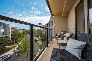 Welcome to your sanctuary in the sky. Perched on the third floor - photo 17