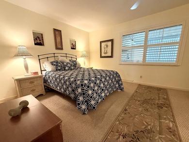 Welcome to this charming villa-style 1 bedroom, 1.5 bath condo - photo 18