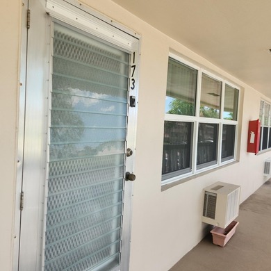 Spectacular open concept 1 bedroom 1.5 bath. This condo is in a - photo 18
