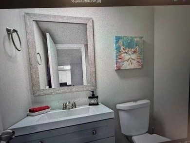 Ideal For Investors! tenants in place 1 Bedroom 1 Bathroom and a - photo 9