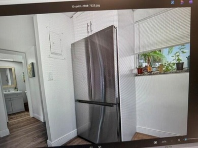 Ideal For Investors! tenants in place 1 Bedroom 1 Bathroom and a - photo 10