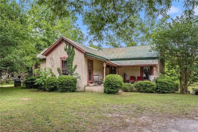 Jackson Lake Home Active Under Contract in Mansfield Georgia