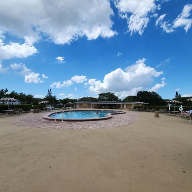 Spectacular open concept 1 bedroom 1.5 bath. This condo is in a - photo 24