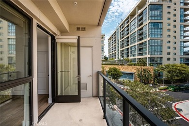 Welcome to your sanctuary in the sky. Perched on the third floor - photo 25