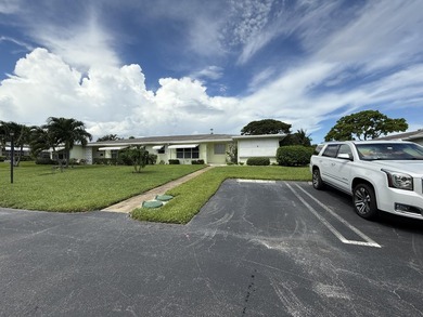 Welcome to this charming villa-style 1 bedroom, 1.5 bath condo - photo 35