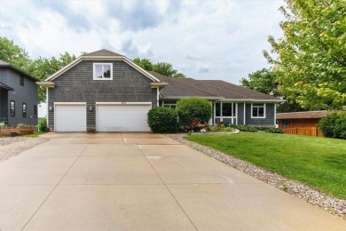 Lake Home For Sale in Prior Lake, Minnesota
