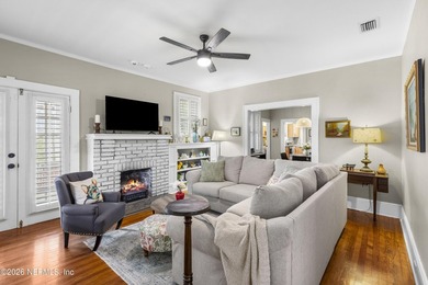 **AMAZING LOCATION**DETACHED GARAGE**UPDATED** Experience this - photo 3