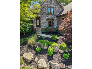 FIRST TIME EVER ON THE MARKET! Experience unparalleled - photo 7