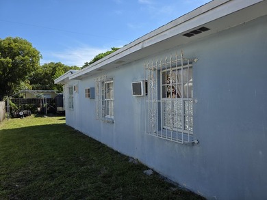 Don't miss this rare opportunity to own a 3 bedroom, 2 bathroom - photo 4