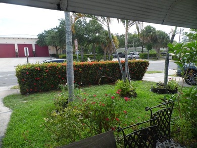 Don't miss this rare opportunity to own a 3 bedroom, 2 bathroom - photo 5