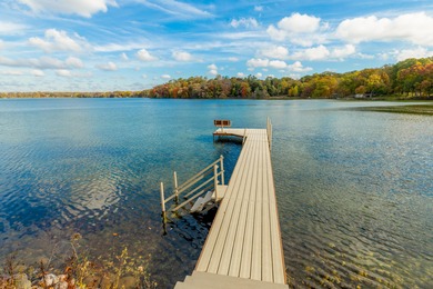 (pending lake) Home For Sale in Oconomowoc Wisconsin