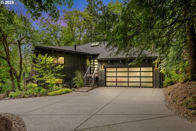 Willamette River - Clackamas County Home For Sale in Westlinn Oregon