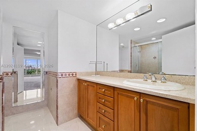 Rare opportunity in the premier location of Fort Lauderdale - photo 18