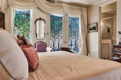 Exceptionally designed Mediterranean living experience defined - photo 19