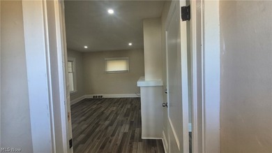 Excellent investment opportunity in the heart of Cleveland's - photo 27