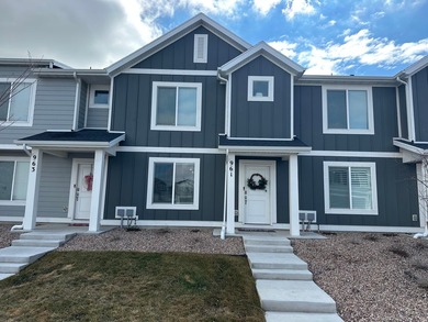 Utah Lake Townhome/Townhouse For Sale in Saratoga Springs Utah