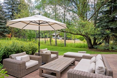 No CCRs No compromises. This Sun Valley compound sits on 1+ acre - photo 11