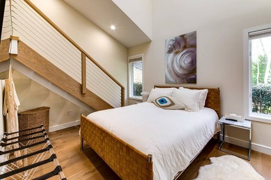 This contemporary Hamptons escape on 2 acres in the heart of - photo 14