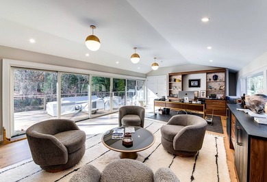 This contemporary Hamptons escape on 2 acres in the heart of - photo 25