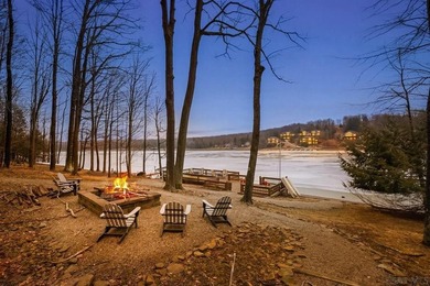 Welcome to 1697 Peninsula Drive, a beautiful log-style lakefront - photo 2