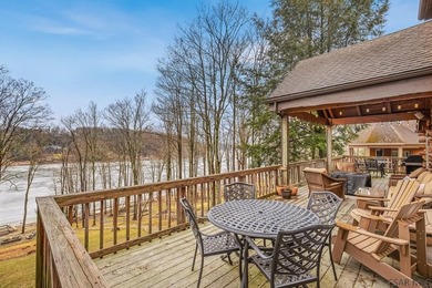 Welcome to 1697 Peninsula Drive, a beautiful log-style lakefront - photo 6
