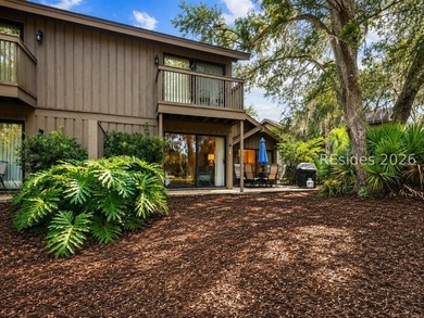 Desirable CORNER UNIT offering a rare and versatile TWO-BEDROOM - photo 26