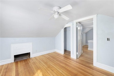 Charming 3-bedroom Bungalow situated on an oversized lot in a - photo 26
