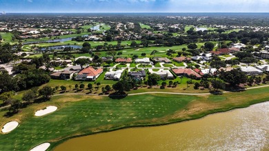Nestled in the heart of Palm Beach Gardens, this masterfully - photo 5