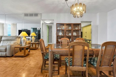 EASY TO SHOW WITH COURTESY NOTICE. BRIGHT AND SPACIOUS 2 BEDROOM - photo 10