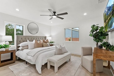 Renovated and Gorgeous: 3 HOMES on 1 LOT. Lease this compound - photo 13