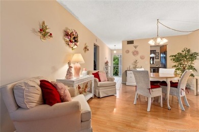 This cozy condo offers everything you need for Florida living - photo 13
