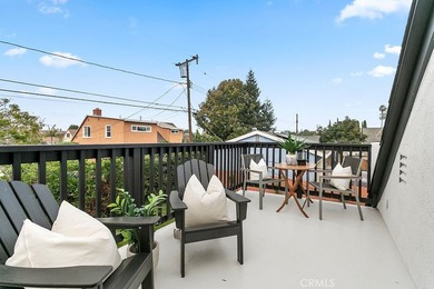 Renovated and Gorgeous: 3 HOMES on 1 LOT. Lease this compound - photo 17