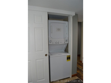 This ground-floor, 1-story, end unit offers plenty of room for - photo 25